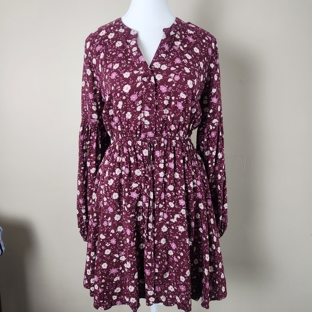 Blu pepper floral print long sleeves mini dress size Medium,  front bottom,